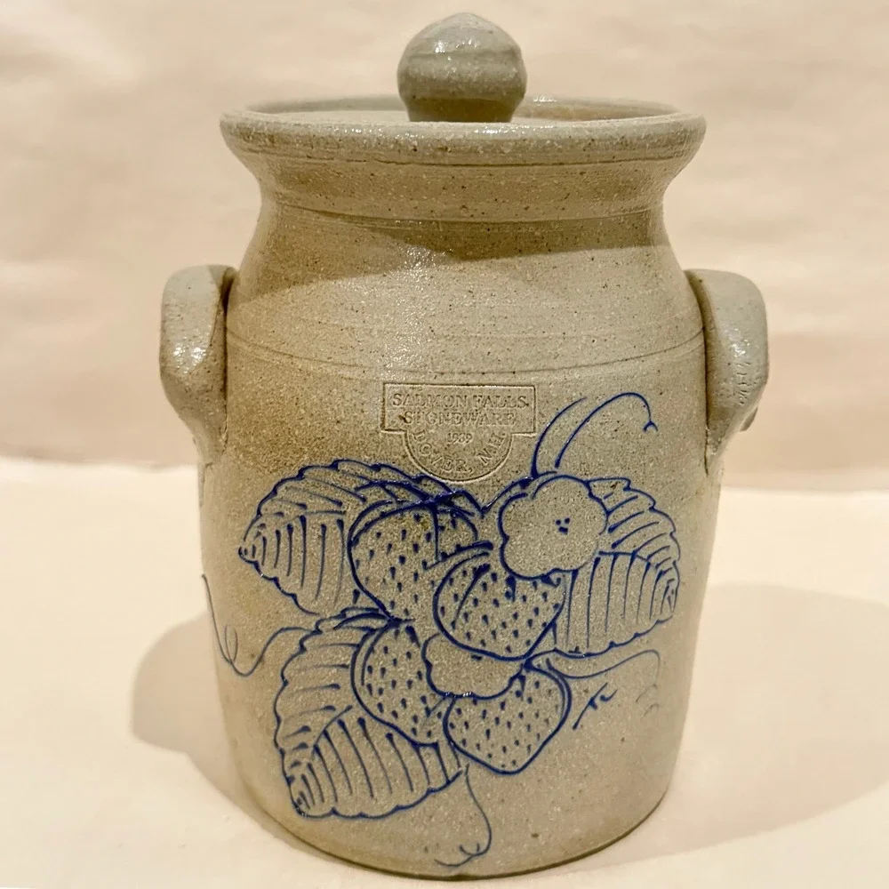 HTF Salmon Falls 1989 Lidded Handled Crock Jar Strawberry Signed Crayton-Ackley